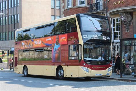 Volvo B5TL MCV EVoSeti Flickr