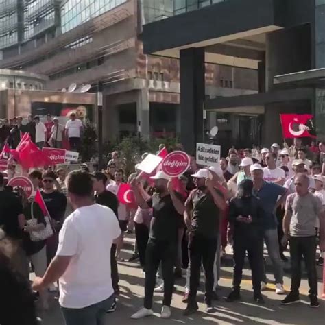 EHA MEDYA on Twitter CHP Genel Merkezi önünde Diktatör Kemal