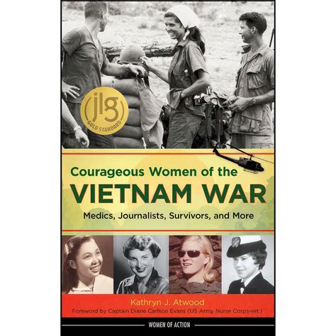 قیمت و خرید کتاب Courageous Women Of The Vietnam War اثر جمعي از