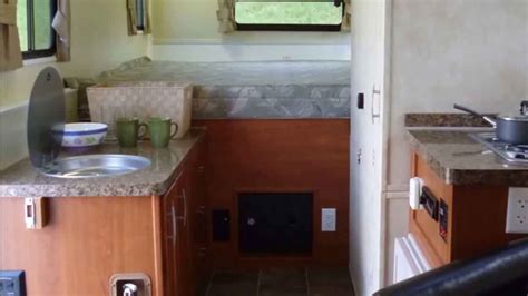 TrailManor Camper: Expanding Travel Trailer