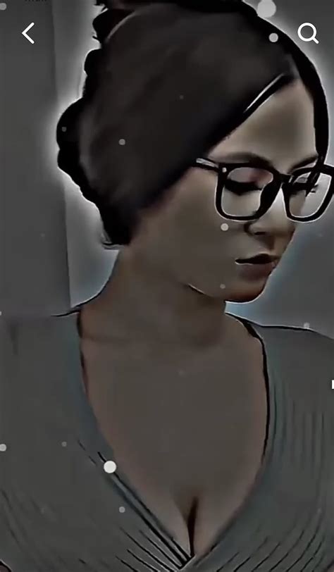 Whos This Beautiful Brunette Wearing Glasses Replies NameThatPorn