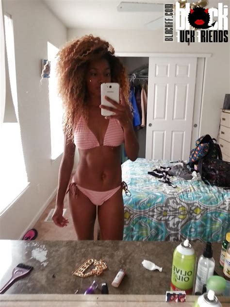 Beautiful Slim Ebony Amateur XXX Dessert Picture 4