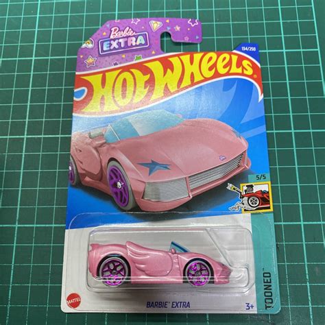 Yahooオークション ホットウィール Hot Wheels Barbie Extra