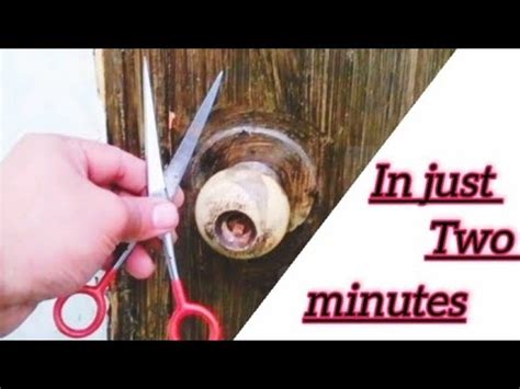 How To Open Door Lock Without Key Youtube