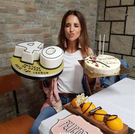 El posado de Anna Simón en bikini y otras fotos de la semana de los famosos