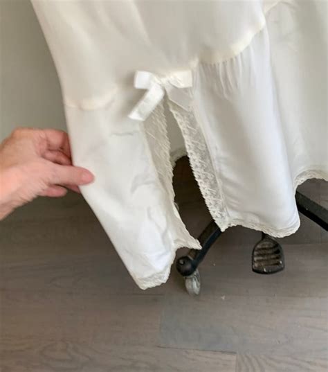 1940s Vintage White Rayon Lingerie Gown Size M Gem