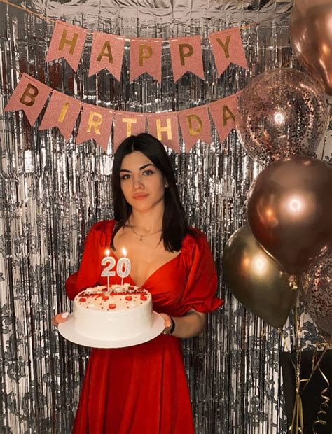 Фотозона 20 лет | Crown jewelry, Jewelry, Crown