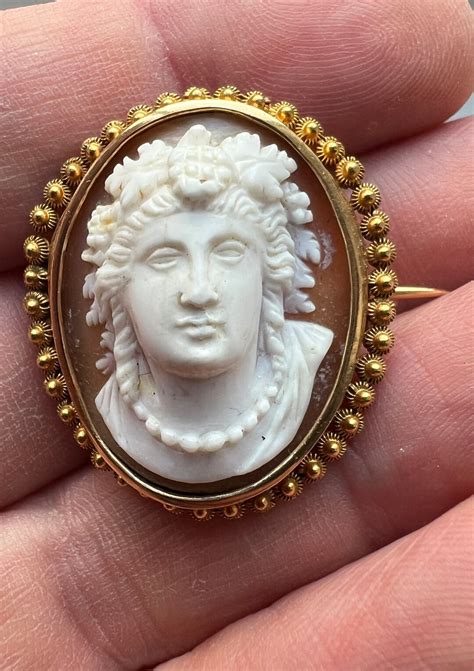 Antique 18k Ct Gold Victorian Shell Cameo Brooch Pin Female Bust High