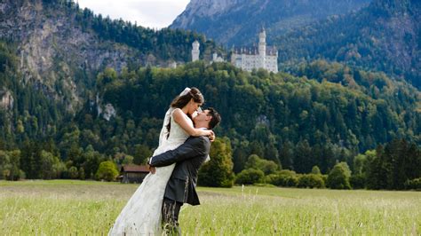 Neuschwanstein castle wedding - Fairytale castle wedding package