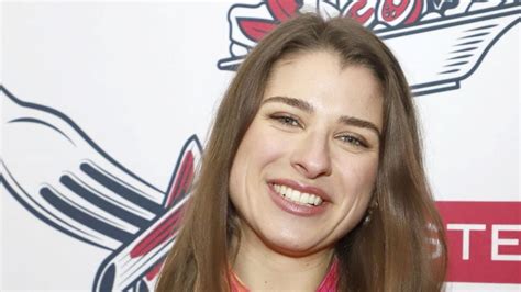 Too Hot To Handle Germany Stella Und Anna Sind Ein Paar