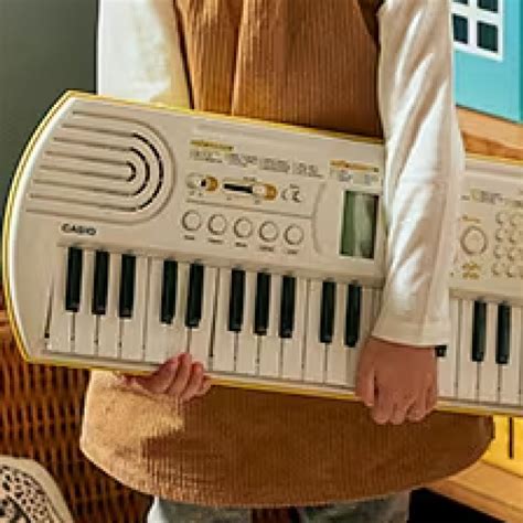 Casio SA-80 Casiotone 44-Keys Mini Keyboard