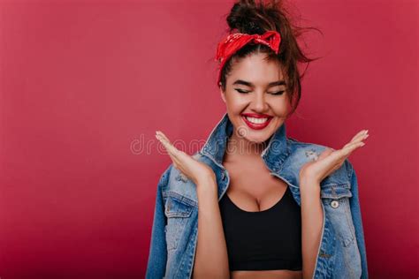 Close Up Portrait Of Amazing Smiling Girl Posing On Claret Background Photo Of Brunette