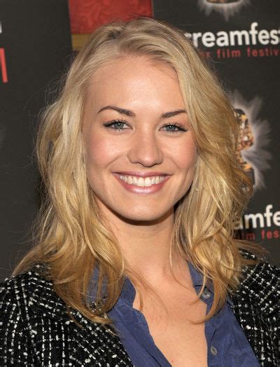 Yvonne Strahovski Y Strahovski Yvonnestrahovski Nude Fapullo