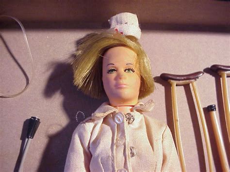 Old Vintage 1960s 12 Gi Joe Nurse Doll W Acc Ebay