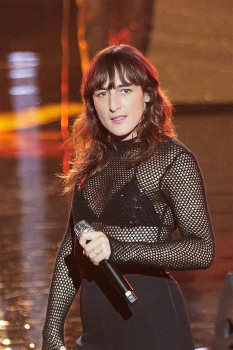 Hot Sexy Juliette Armanet Bikini Pics