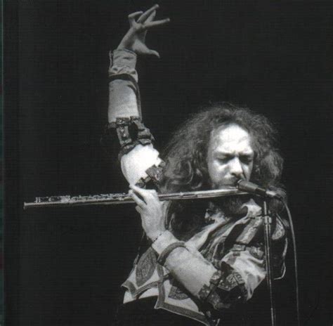 Video Of The Day Aqualung By Jethro Tull Happy Birthday Ian Anderson