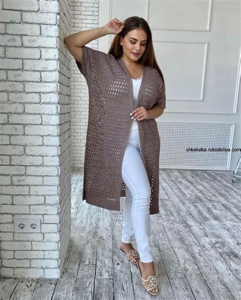 Кардиган в сеточку крючком. Стильный женский кардиган крючком ...
