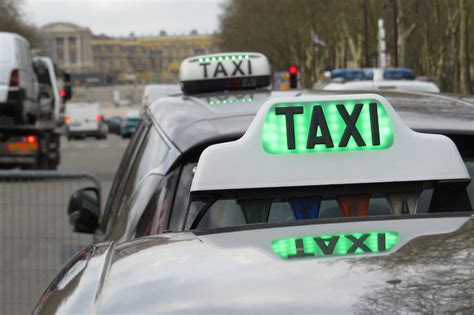 Ils bloquent les grandes villes françaises pourquoi les taxis se