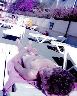 Wife Sunbathes Porn Pictures Xxx Photos Sex Images Pictoa