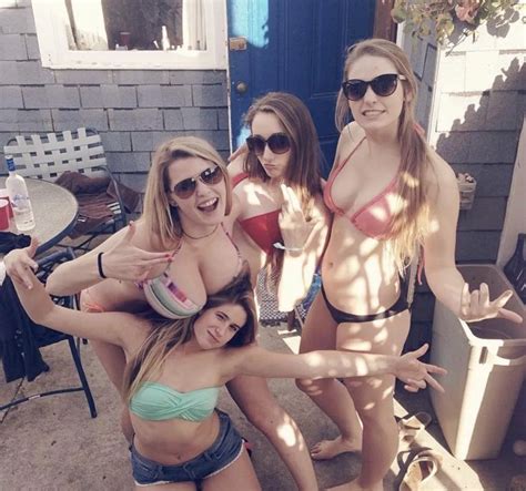 Literally Crushing The Competition Nudes Bigtitssmalltits NUDE PICS ORG