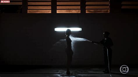 Naked Agatha Moreira in A Dona do Pedaço