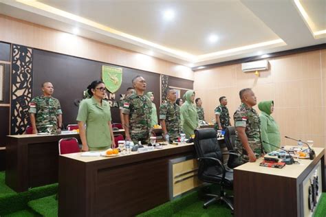 Pangdam XVII Cenderawasih Mengikuti Apel Komandan Satuan TNI AD TA