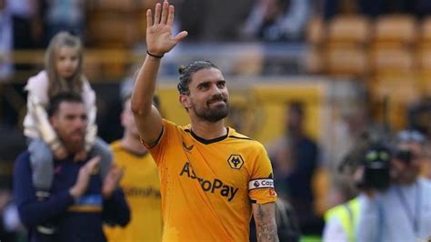 Portugals Ruben Neves Leaves Wolves To Join Saudis Al Hilal For