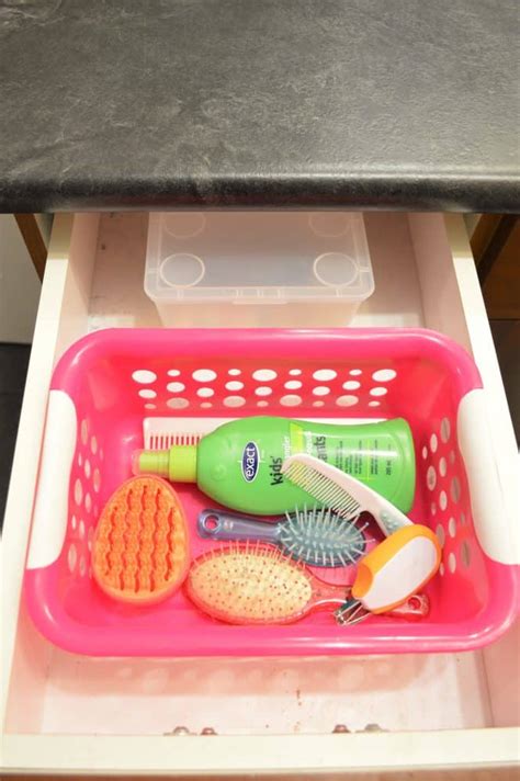 minimalist bathroom  simplifying   life easier simple