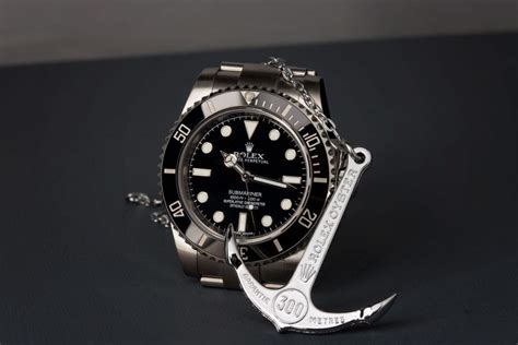 Rolex Submariner Vs Rolex Datejust Comparison Guide Bob S Watches