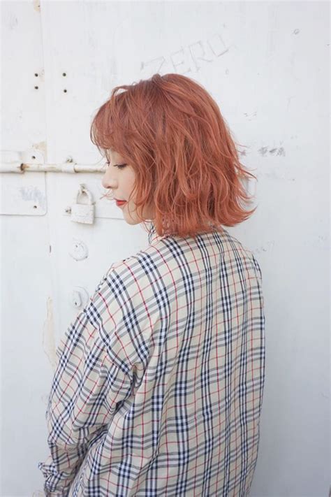 Hot girl sinh năm 1999 nhuộm tóc liên tục trong 5 năm và không có ý định dừng lại