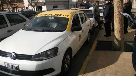 Se Tom Un Taxi Y No Ten A Como Pagar El Zonda