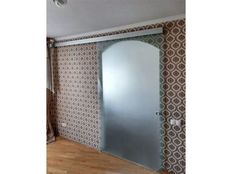 Межкомнатная раздвижная дверь из стекла в Минске | iSteklo