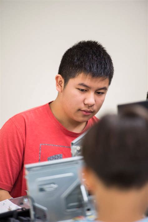 Kennedy montgomery is making a major career move in television 12