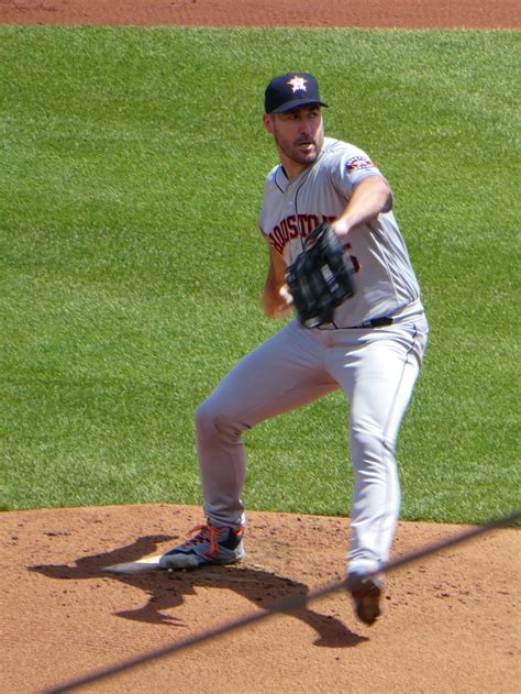justin verlander pitching
