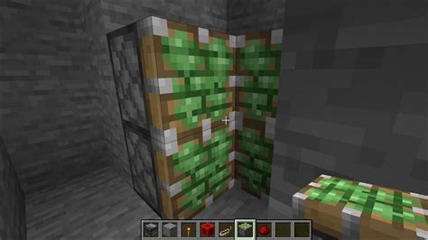 5 Best Ways To Hide Your Base In Minecraft