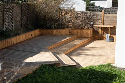 Deck Skirting Ideas That Will Smarten Up Your Yard