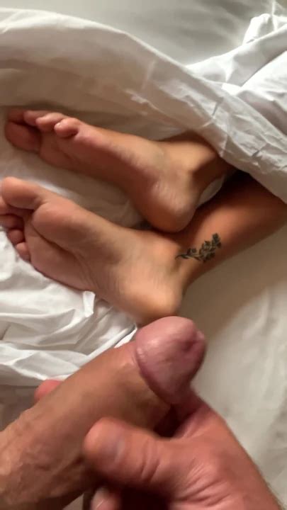 Cum On Miss Piss Feet Amateur Amateur Porn Feat Lisssa XHamster