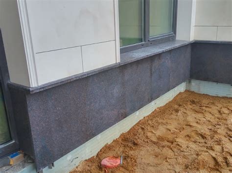 Гранит для цоколя купить в Москве, цена гранит для облицовки цоколя