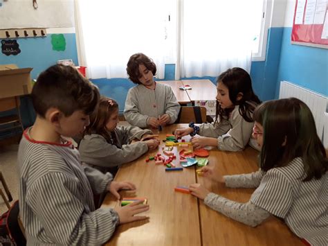 Escola Piaget Tercer de primària MATEMÀTIQUES MANIPULATIVES