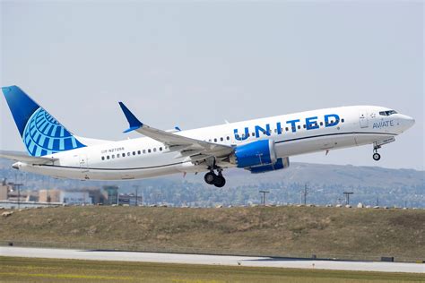 10 United Airlines Boeing 737 Max 8 Routes That Exceed 2400 Miles