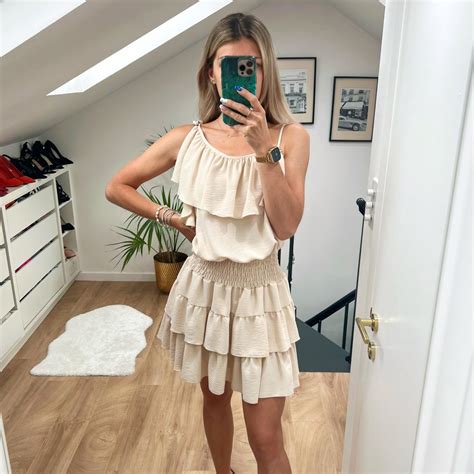 Colori Beige Nude Cream Frill Elastic Waist Short Depop