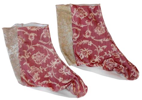 Lot Detail - Steve Martin's ''Inspector Jacques Clouseau'' Pink