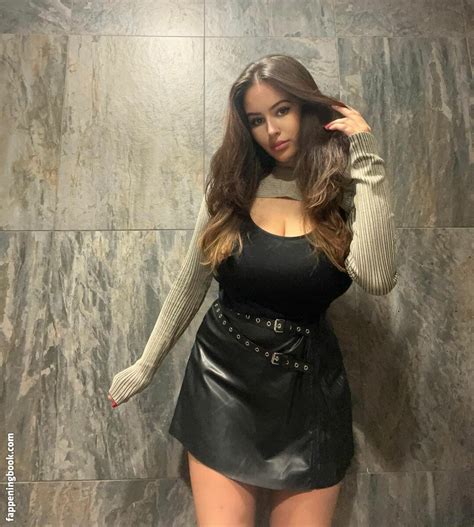 Simone Goodall Simonegoodall1 Nude OnlyFans Leaks Fappening FappeningBook