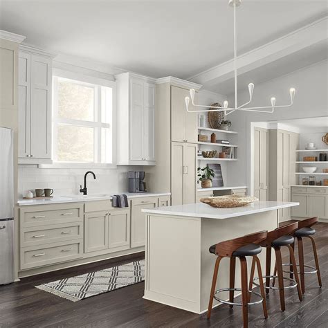 Sherwin-Williams A Study in Delicate Tints | Material Bank