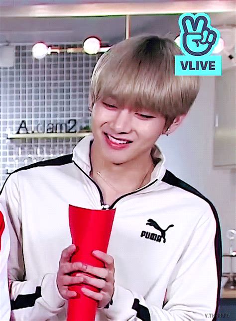 Bts Billboard Listelerinde Y Kseliyor Grup Hot Listesinde Yeni Rekor K Rd Korezin