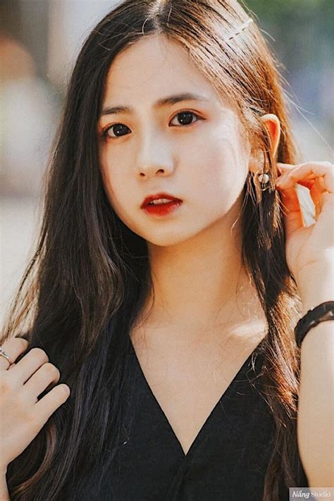 Hot girl trường Luật ước mơ làm giảng viên Báo Dân trí