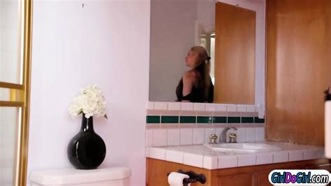 Spoiled Brat Wants To Have Sex With Her New Big Tits Stepmom