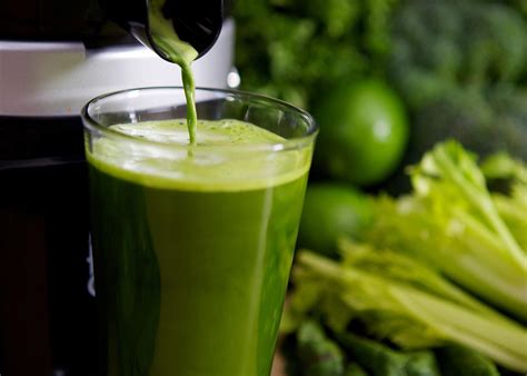 Suco De Couve E Bom Para O Estomago - Como Fazer Suco de Couve Para Emagrecer - MundoBoaForma