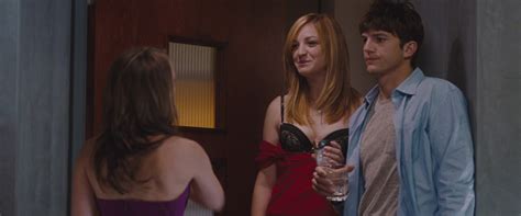 Naked Abby Elliott In No Strings Attached