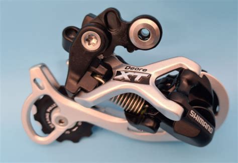 Rd-M772 Rear Derailleur Shimano Deore Xt Shadow 9-Speed Gs Medium Cage ...
